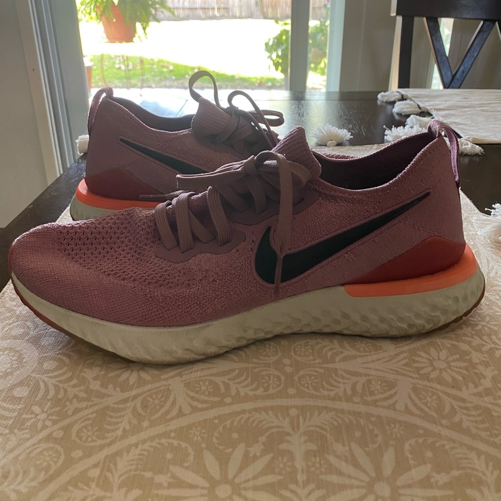 Nike Epic React Flyknit